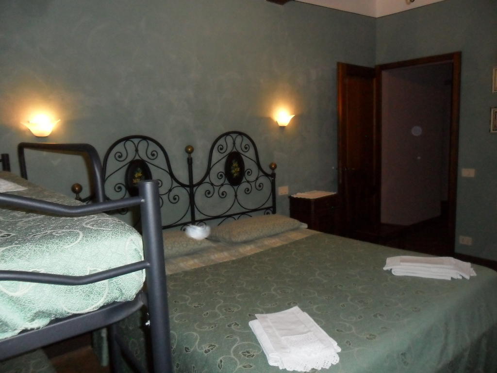 Le Rondini Bed & Breakfast Chiusi Luaran gambar